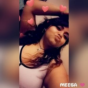 Meet your Posher, Melissa